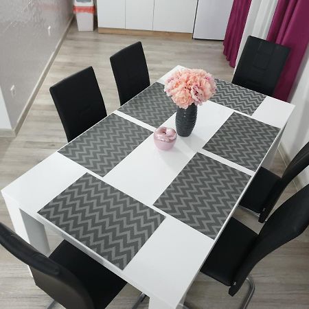 Apartman Luma Baška Voda Exterior foto