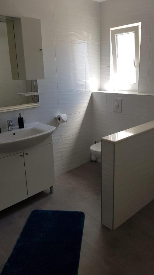 Apartman Luma Baška Voda Exterior foto